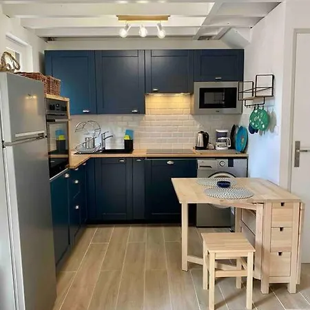 Nyaraló Agreable Maison Renovee