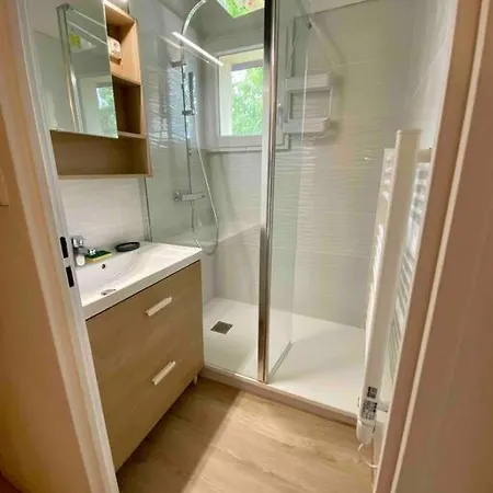 Holiday home Agreable Maison Renovee Lacanau