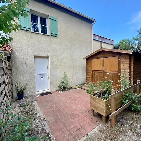 Casa vacanze Agreable Maison Renovee Lacanau